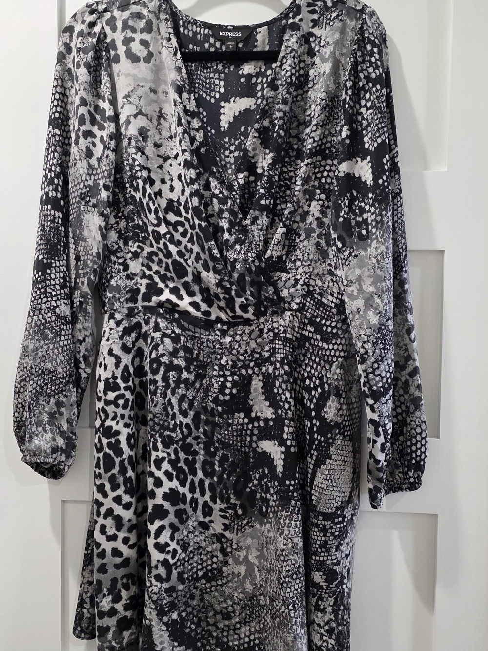 Express Black & White Animal-Print Long-Sleeve Faux Wrap Dress
